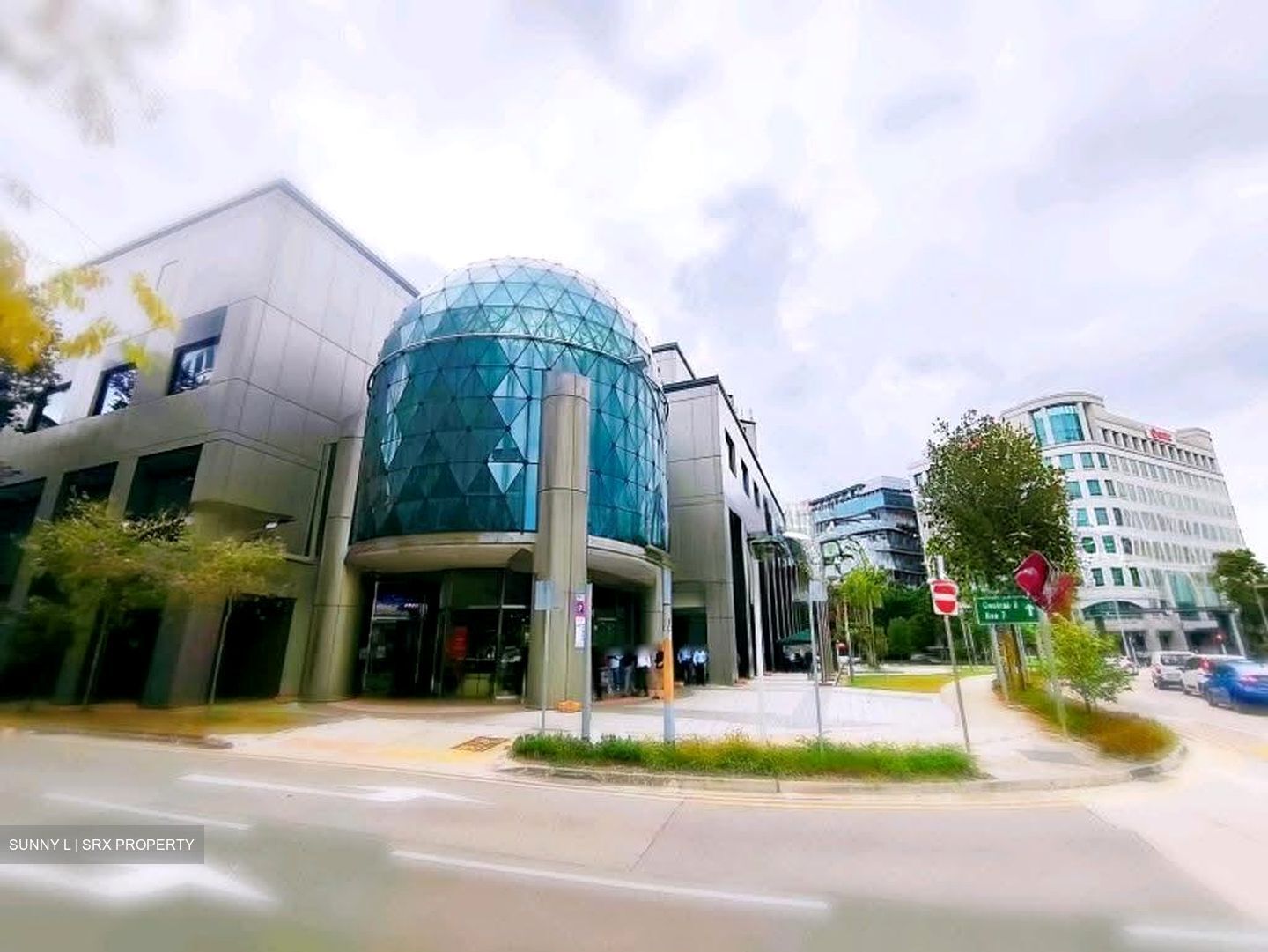 Tampines Central 1 (D18), Retail #618973991